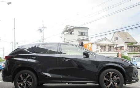 Lexus NX I, 2018 год, 2 650 000 рублей, 9 фотография