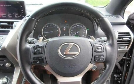 Lexus NX I, 2018 год, 2 650 000 рублей, 10 фотография