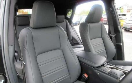 Lexus NX I, 2018 год, 2 650 000 рублей, 16 фотография