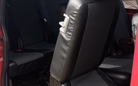 Volkswagen Transporter T5 рестайлинг, 2006 год, 1 500 000 рублей, 13 фотография