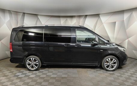 Mercedes-Benz V-Класс, 2017 год, 3 693 000 рублей, 6 фотография