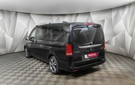 Mercedes-Benz V-Класс, 2017 год, 3 693 000 рублей, 4 фотография
