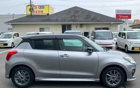 Suzuki Swift V, 2019 год, 1 200 000 рублей, 4 фотография