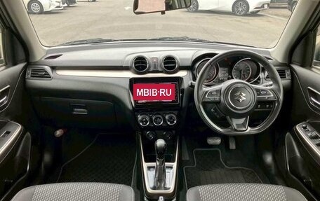 Suzuki Swift V, 2019 год, 1 200 000 рублей, 8 фотография