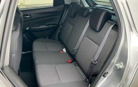 Suzuki Swift V, 2019 год, 1 200 000 рублей, 15 фотография