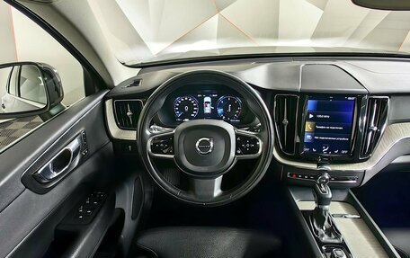 Volvo XC60 II, 2019 год, 3 449 000 рублей, 15 фотография