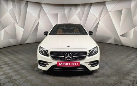 Mercedes-Benz E-Класс, 2018 год, 4 150 000 рублей, 7 фотография