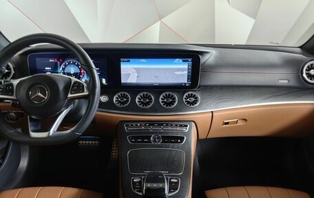 Mercedes-Benz E-Класс, 2018 год, 4 150 000 рублей, 15 фотография