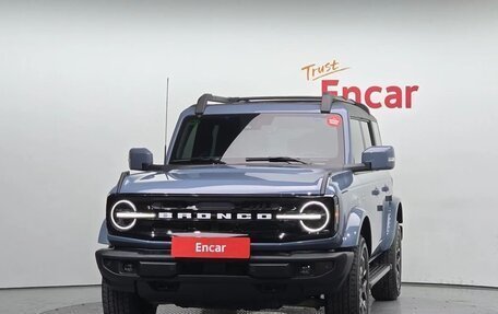 Ford Bronco, 2023 год, 6 000 000 рублей, 2 фотография