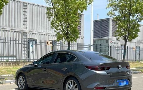 Mazda 3, 2022 год, 1 650 000 рублей, 7 фотография