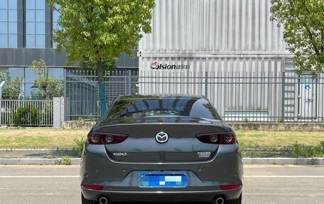 Mazda 3, 2022 год, 1 650 000 рублей, 6 фотография