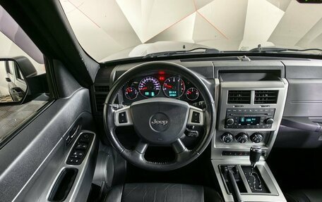 Jeep Cherokee, 2010 год, 1 493 000 рублей, 18 фотография