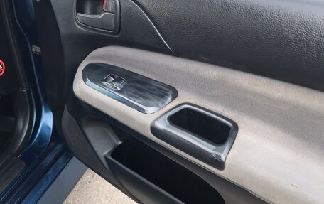 Mitsubishi Lancer IX, 2005 год, 11 фотография