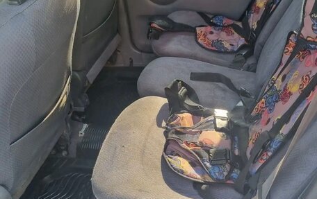 Toyota FunCargo, 2000 год, 450 000 рублей, 6 фотография