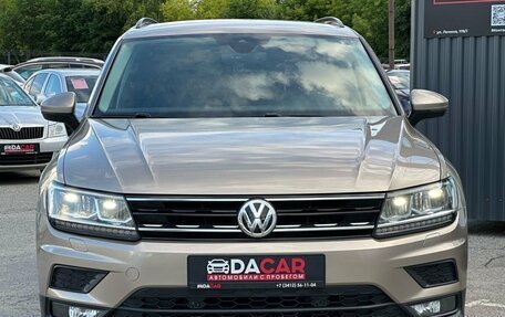 Volkswagen Tiguan II, 2019 год, 2 299 000 рублей, 3 фотография