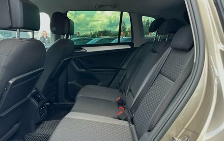 Volkswagen Tiguan II, 2019 год, 2 299 000 рублей, 30 фотография