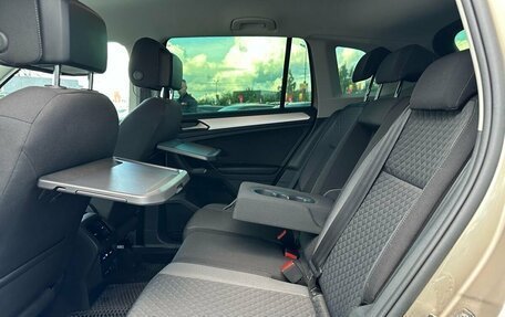 Volkswagen Tiguan II, 2019 год, 2 299 000 рублей, 31 фотография