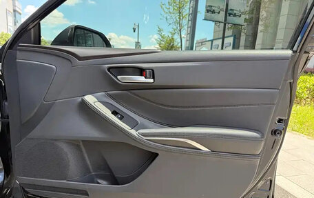 Toyota Avalon, 2022 год, 2 124 027 рублей, 10 фотография