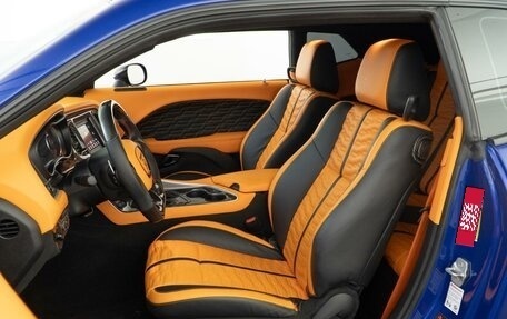 Dodge Challenger III рестайлинг 2, 2021 год, 6 299 000 рублей, 10 фотография