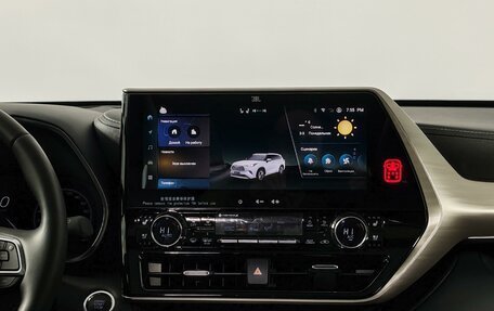 Toyota Highlander, 2024 год, 6 490 000 рублей, 15 фотография