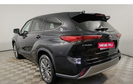 Toyota Highlander, 2024 год, 6 490 000 рублей, 7 фотография