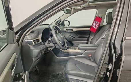 Toyota Highlander, 2024 год, 6 490 000 рублей, 16 фотография