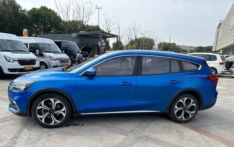Ford Focus IV, 2021 год, 1 363 000 рублей, 2 фотография