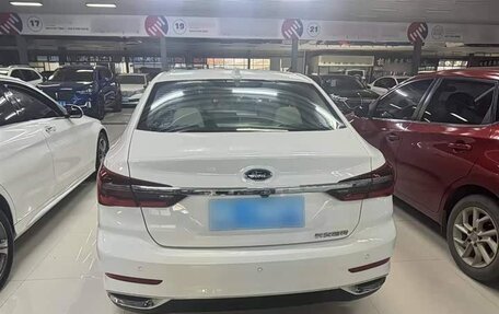 Ford Escort, 2022 год, 1 180 000 рублей, 3 фотография