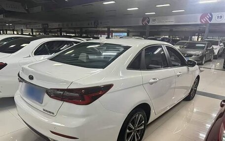 Ford Escort, 2022 год, 1 180 000 рублей, 4 фотография
