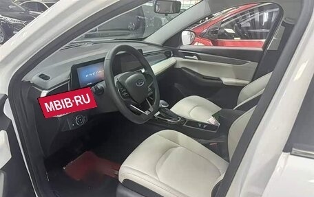 Ford Escort, 2022 год, 1 180 000 рублей, 9 фотография