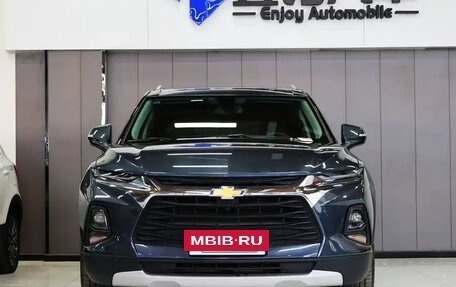 Chevrolet TrailBlazer, 2022 год, 2 100 001 рублей, 3 фотография