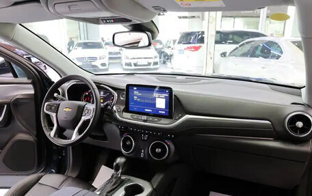 Chevrolet TrailBlazer, 2022 год, 2 100 001 рублей, 15 фотография