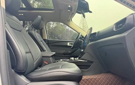 Ford Explorer VI, 2022 год, 3 519 000 рублей, 15 фотография