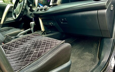 Toyota RAV4, 2013 год, 2 250 000 рублей, 16 фотография