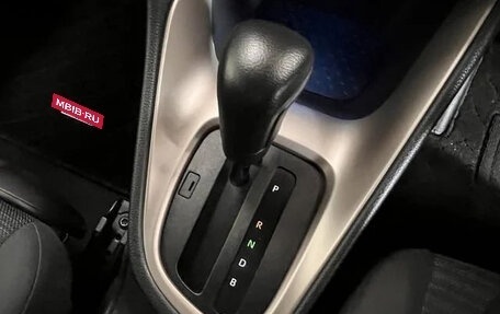 Toyota Yaris, 2021 год, 970 000 рублей, 19 фотография