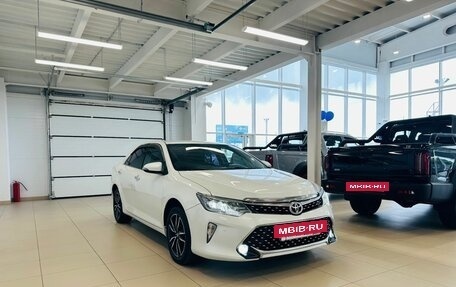 Toyota Camry, 2017 год, 2 249 900 рублей, 8 фотография