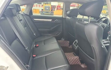 Honda Accord IX рестайлинг, 2021 год, 1 730 000 рублей, 3 фотография