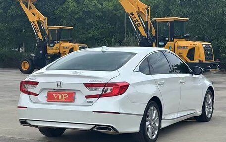 Honda Accord IX рестайлинг, 2021 год, 1 730 000 рублей, 5 фотография