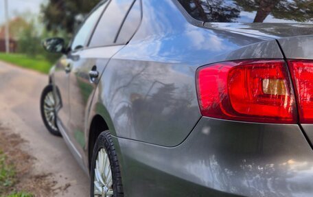 Volkswagen Jetta VI, 2014 год, 810 000 рублей, 4 фотография