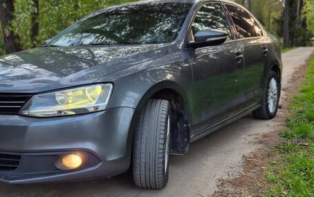 Volkswagen Jetta VI, 2014 год, 810 000 рублей, 6 фотография