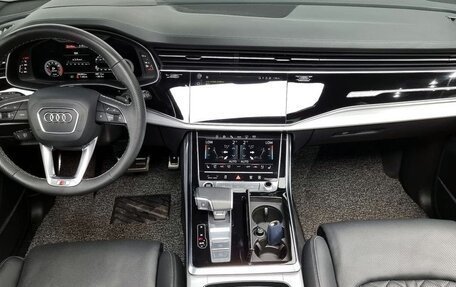 Audi Q8 I, 2022 год, 7 477 000 рублей, 5 фотография