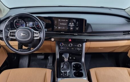 KIA Carnival, 2021 год, 2 450 000 рублей, 7 фотография
