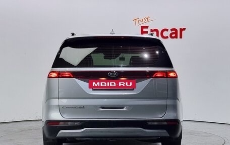 KIA Carnival, 2021 год, 2 450 000 рублей, 4 фотография