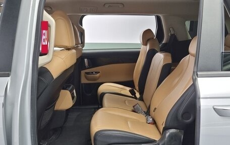 KIA Carnival, 2021 год, 2 450 000 рублей, 12 фотография