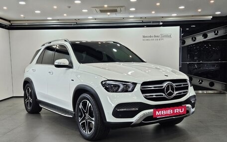 Mercedes-Benz GLE, 2021 год, 6 443 000 рублей, 2 фотография