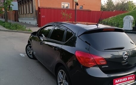 Opel Astra J, 2012 год, 730 000 рублей, 4 фотография
