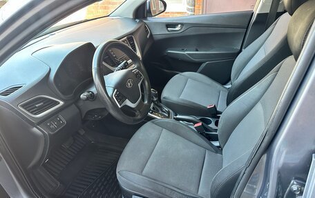 Hyundai Solaris II рестайлинг, 2018 год, 810 000 рублей, 6 фотография