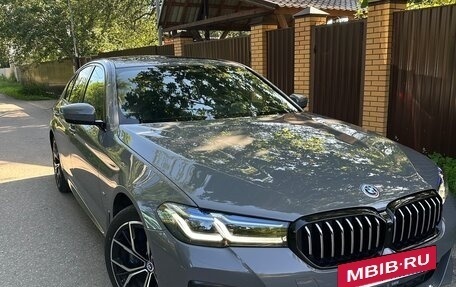 BMW 5 серия, 2021 год, 4 600 000 рублей, 6 фотография