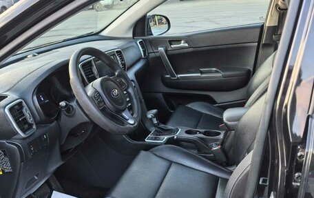 KIA Sportage IV рестайлинг, 2018 год, 1 875 000 рублей, 5 фотография