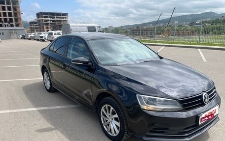 Volkswagen Jetta VI, 2015 год, 1 090 000 рублей, 2 фотография